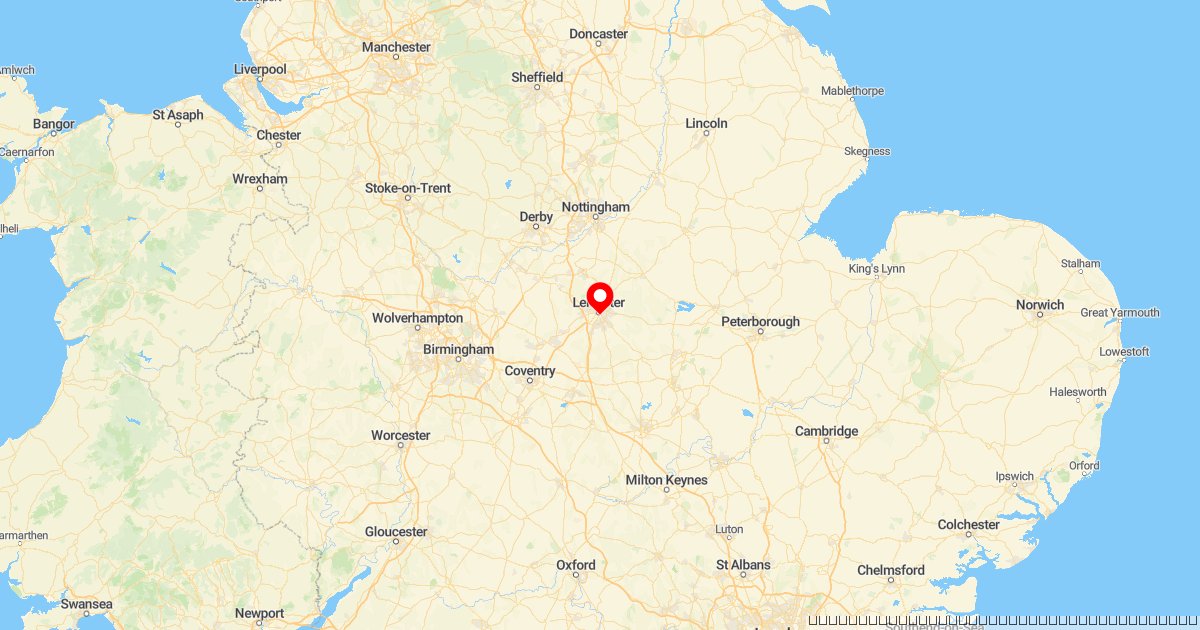 Mann arrestert etter at bil kjørte inn i folkemengde i Leicester
