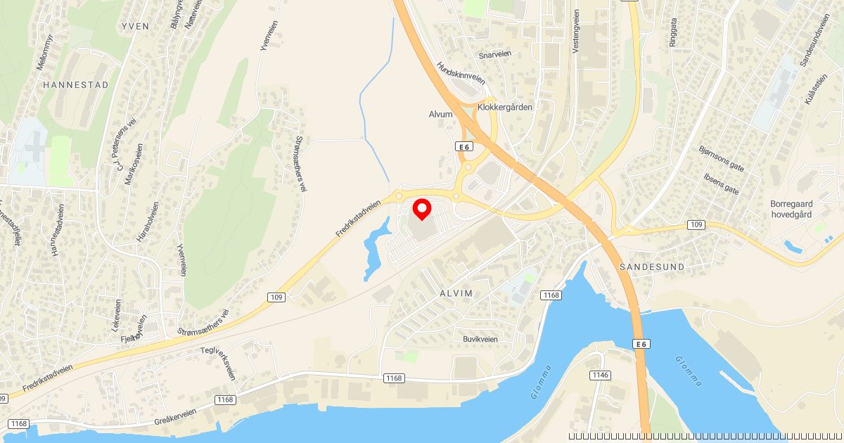 Bil har kjørt inn i butikk i Sarpsborg