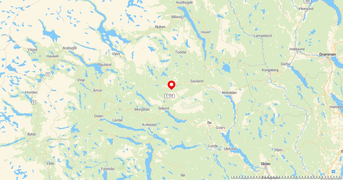 Møteulykke mellom personbil og vogntog i Hjartdal