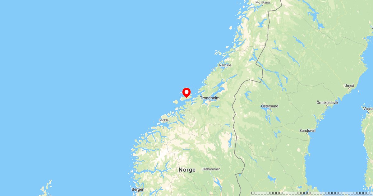 Brann på Hitra: Flere helikoptre og sivilforsvaret på stedet