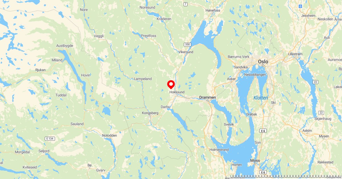 Kollisjon mellom bil og tømmerbil i Buskerud: – Fremstår alvorlig